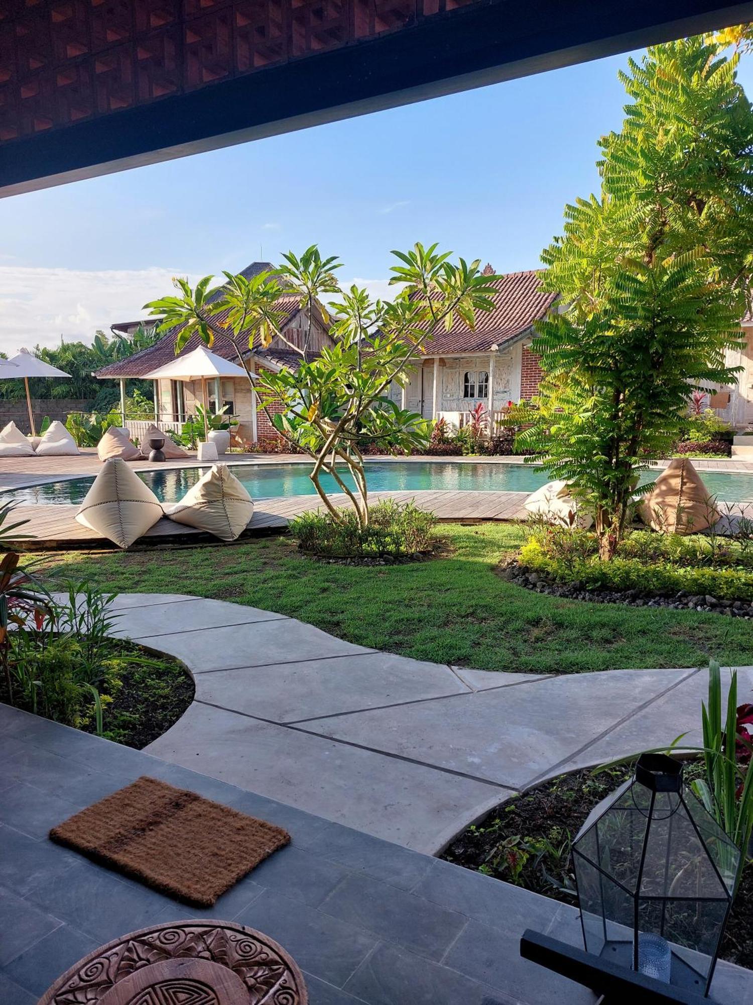 Spaces Bali Unique Boutique Hotel Munggu 객실 사진