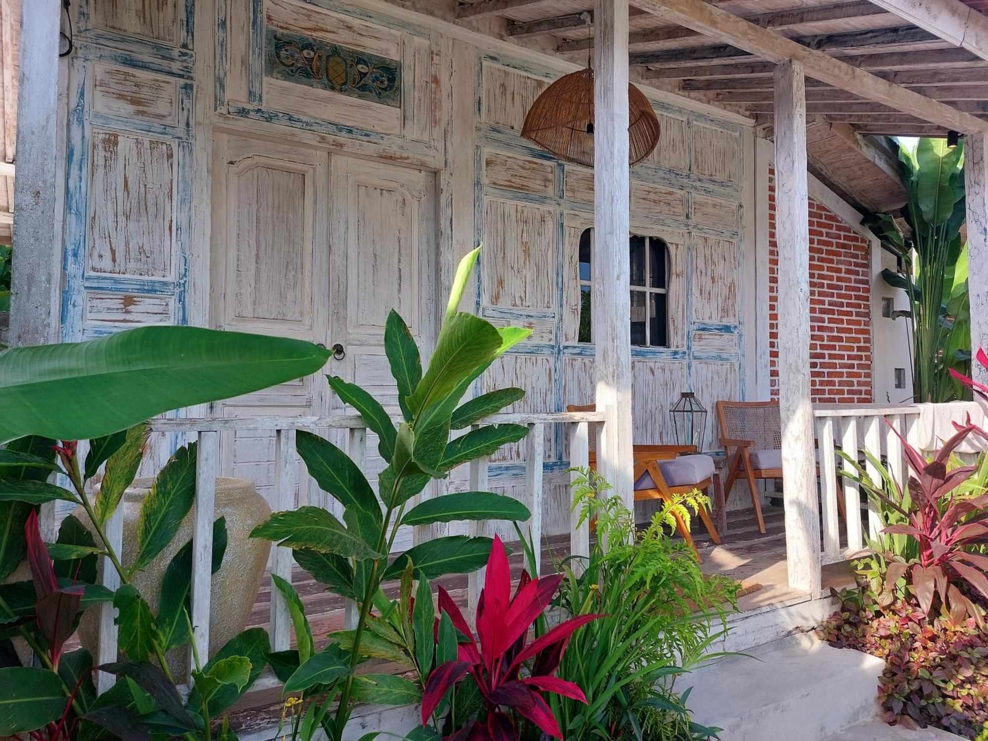 Spaces Bali Unique Boutique Hotel Munggu 객실 사진